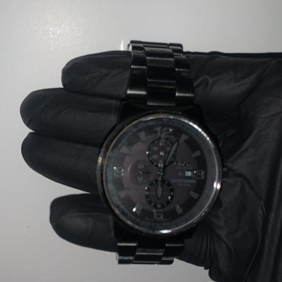 Black nighthawk watch - Picture 5 of 6